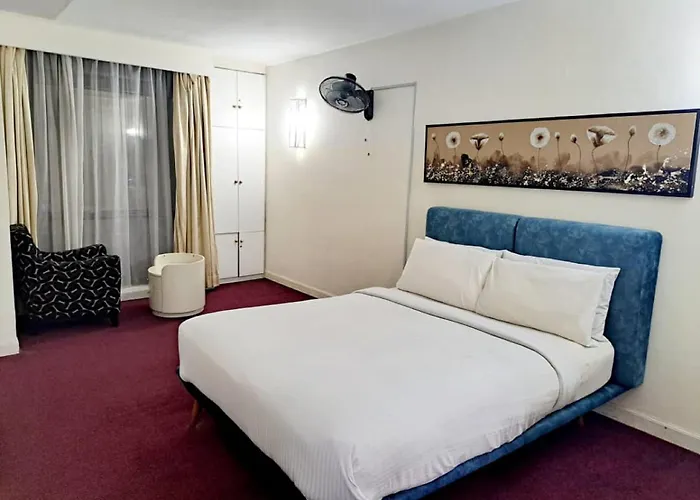 East Suite At Times Square Kl